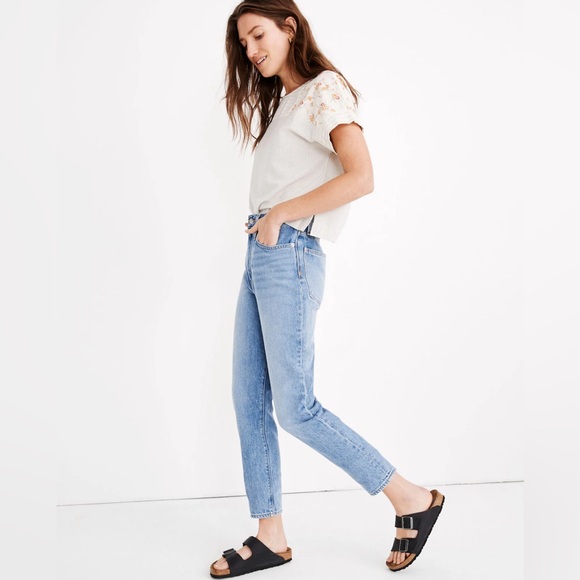 Madewell Denim - Madewell The Mom Jean size 27P light wash vintage